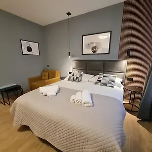 Lux 303 Appartamento Zara